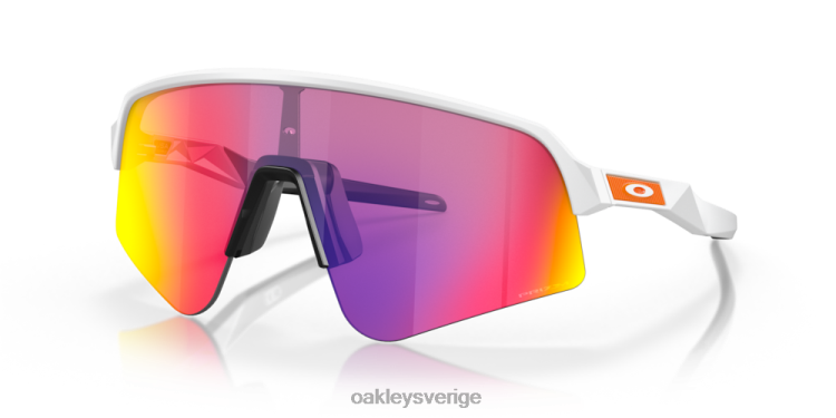 Oakley sutro lite svep T8RX0196 prizm väglinser, mattvit båge