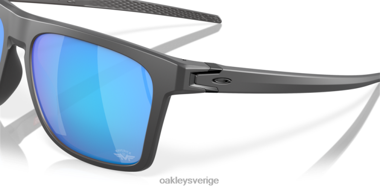 Oakley leffingwell maverick vinales samling T8RX0602 prizm sapphire linser, matt mörkgrå båge