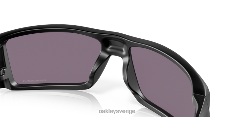 Oakley heliostat T8RX0754 prizm grå linser, mattsvart båge