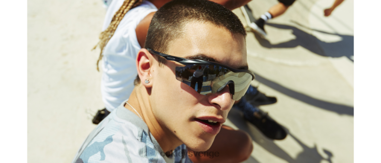 Oakley m2 ram xl T8RX0177 prizm svarta polariserade linser, mattsvart båge