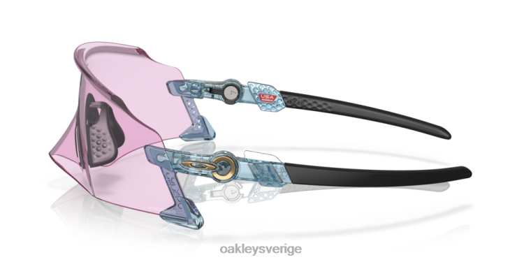 Oakley Kato upptäck samling T8RX0124 prizm linser med lågt ljus, genomskinlig stonewash ram