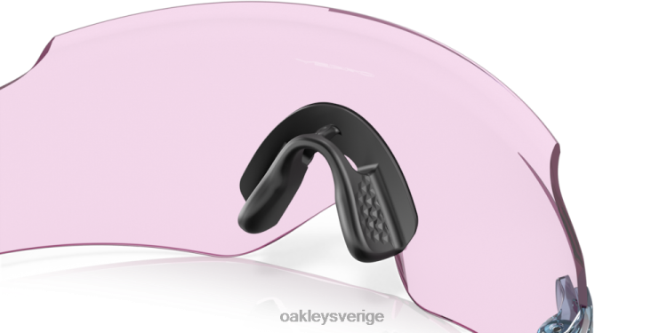 Oakley Kato upptäck samling T8RX0124 prizm linser med lågt ljus, genomskinlig stonewash ram