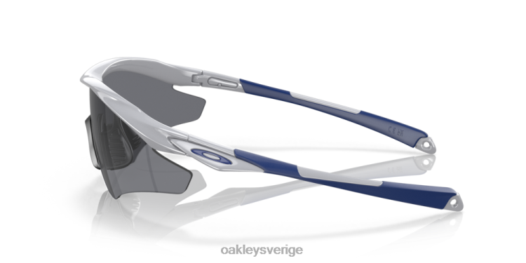 Oakley m2 ram T8RX0733 grå linser, polerad dimram