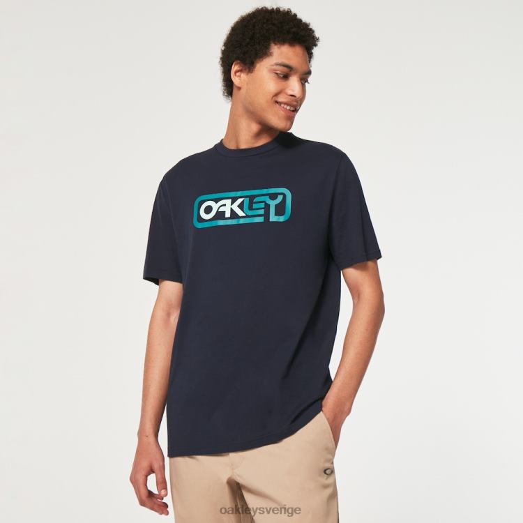 Oakley låst i b1b tee T8RX02376 famn