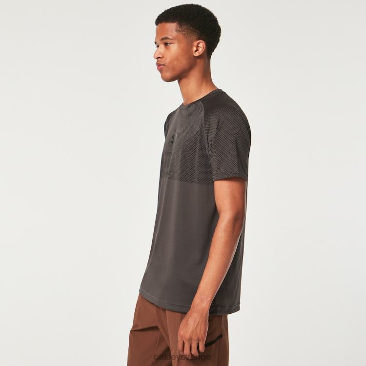 Oakley peak tyndall rc ss tee T8RX02364 svart/smidt järn