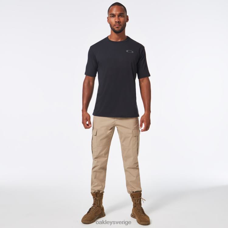 Oakley si modig tee T8RX02484 mörkläggning