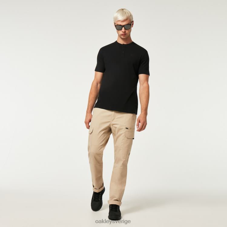 Oakley slappna av henley tee T8RX02204 mörkläggning