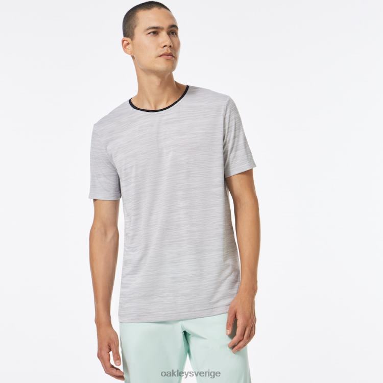 Oakley tyngdkraftsområde t-shirt T8RX02528 vit ljung