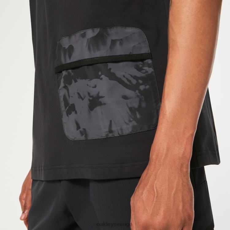 Oakley wanderlust pocket tee T8RX02331 mörkläggning