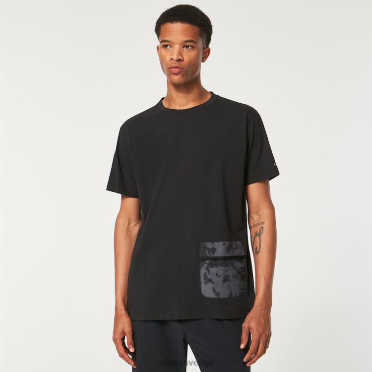 Oakley wanderlust pocket tee T8RX02331 mörkläggning