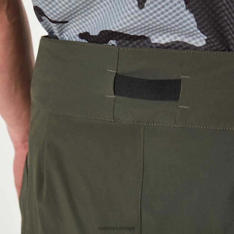 Oakley drop in mtb kort T8RX02852 ny mörk borste