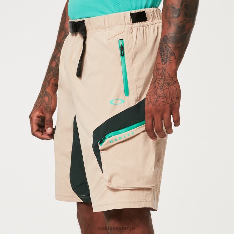 Oakley latitud last kort T8RX02674 humus