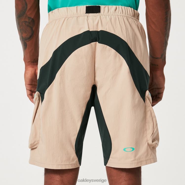 Oakley latitud last kort T8RX02674 humus