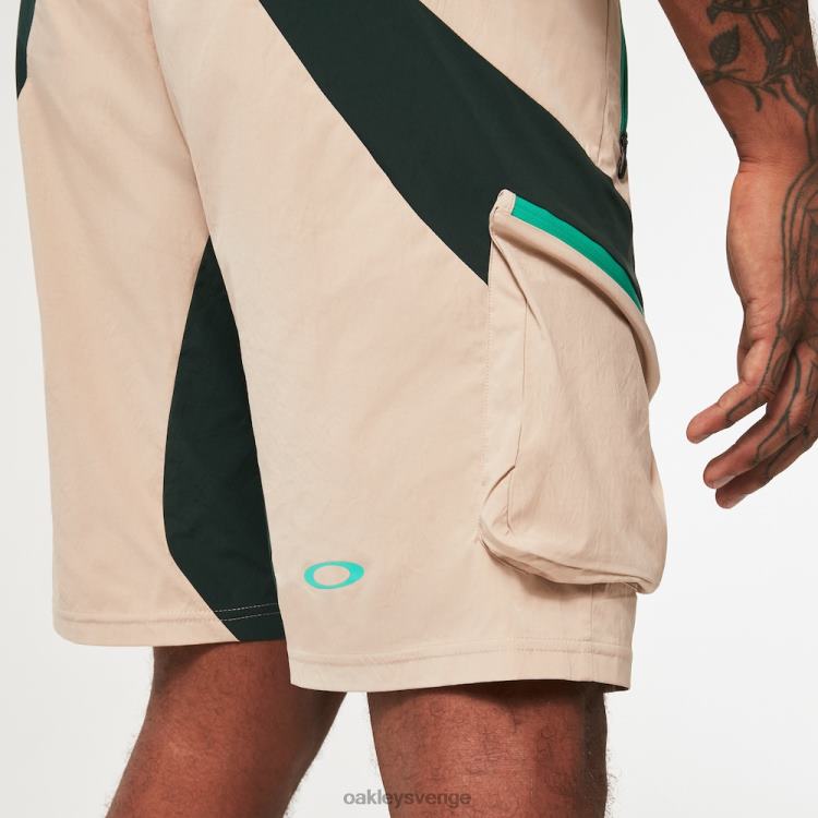 Oakley latitud last kort T8RX02674 humus