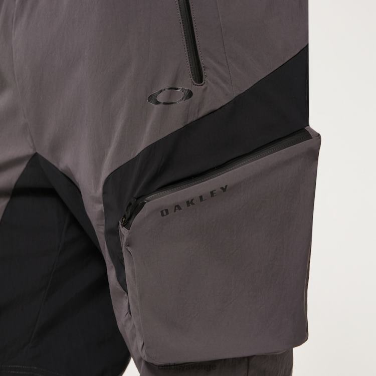 Oakley latitud last kort T8RX02675 enhetlig grå